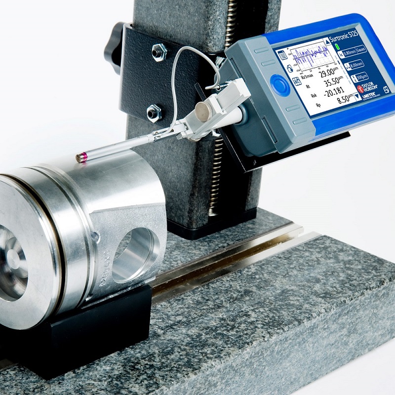 surtronic-s-3.jpg